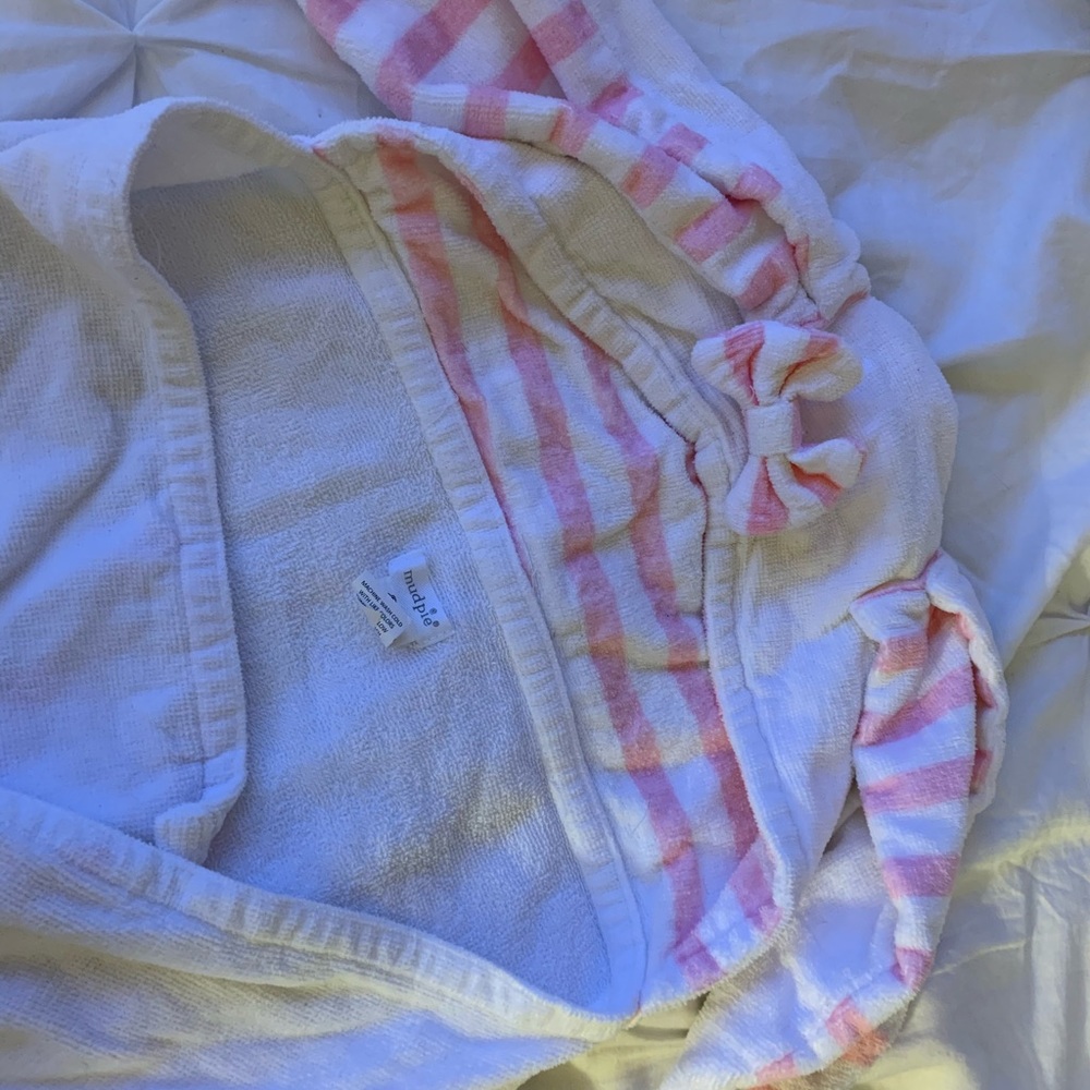 Baby bath towel (never used!)
